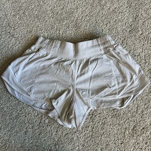 Women's white Shorts no liner but still amazing condition